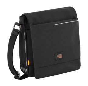 CITY flap bag M top zip black